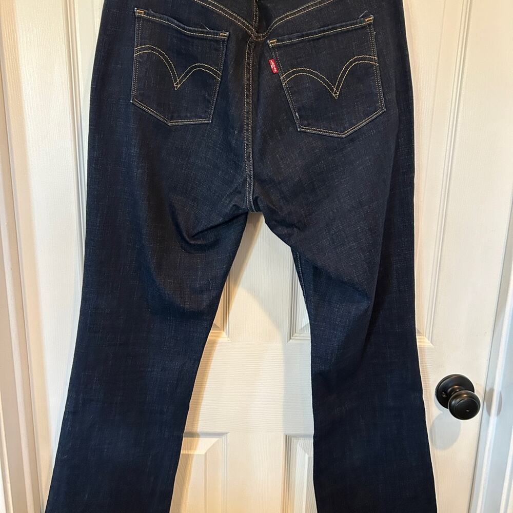 Levi’s Classic Bootcut Jeans - Island Rinse Dark Wash Size 12M EUC